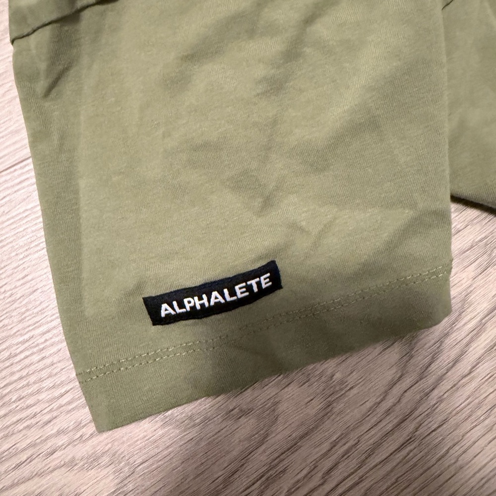Alphalete Olive Green Cropped Tee - Size M - Picture 10 of 10